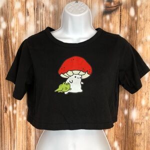 Romwe Mushroom and Frog Black Crop Short Sleeve Tee